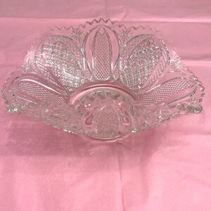 UNIQUE! EUC VTG GLASS DISH WITH CURLED SIDES - SMALL AND LARGE DIAMOND PATTERNS